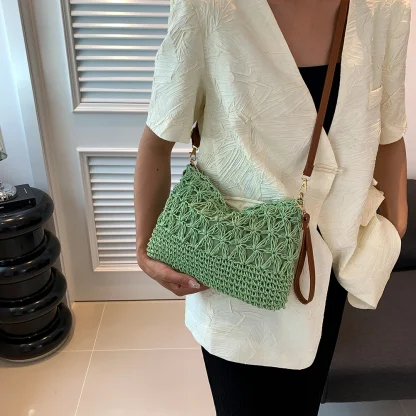 Crossbody Zippered Straw Bags - Image 2