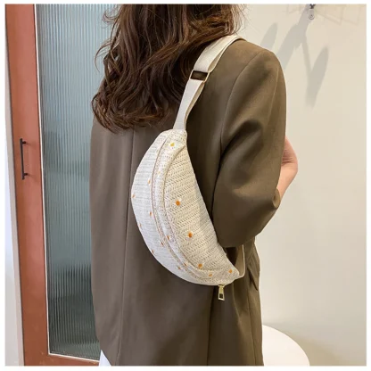 Zippered Fanny Pack Straw Bag - Image 4